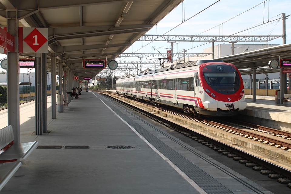 En marxa l’estudi per a la construcció de noves estacions ferroviàries al Vallès promogut per FEMVallès