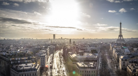 Barcelona = 70% París