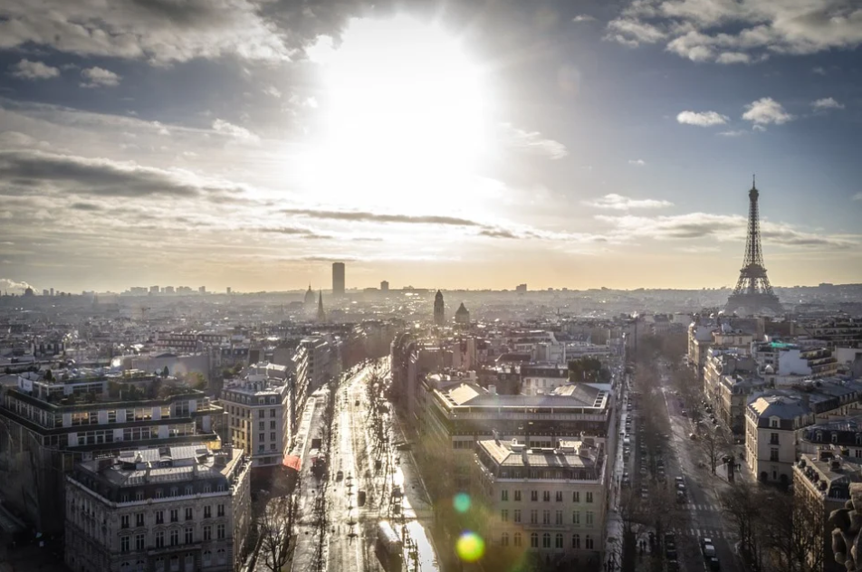 Barcelona = 70% París