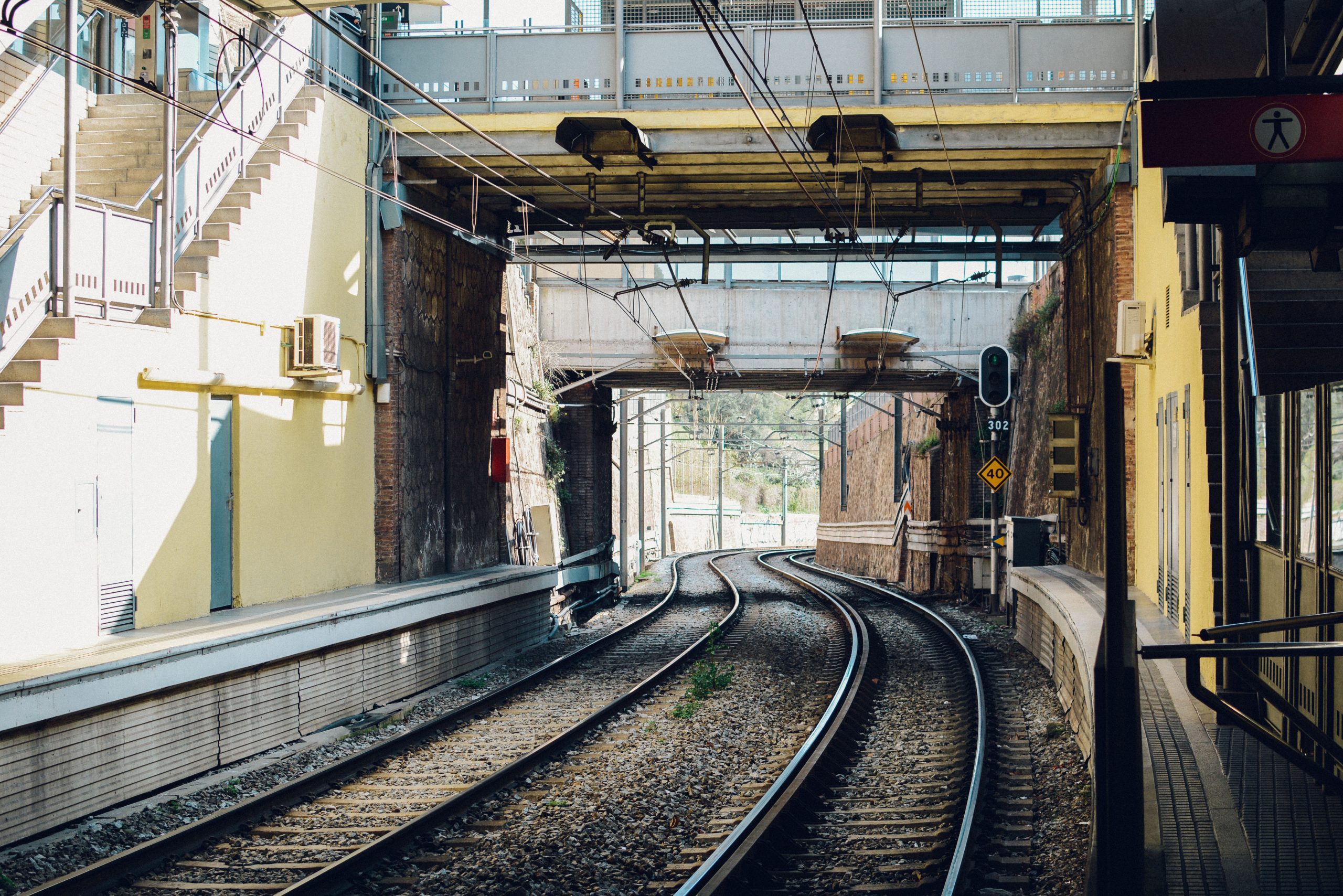 Un túnel, dues boques